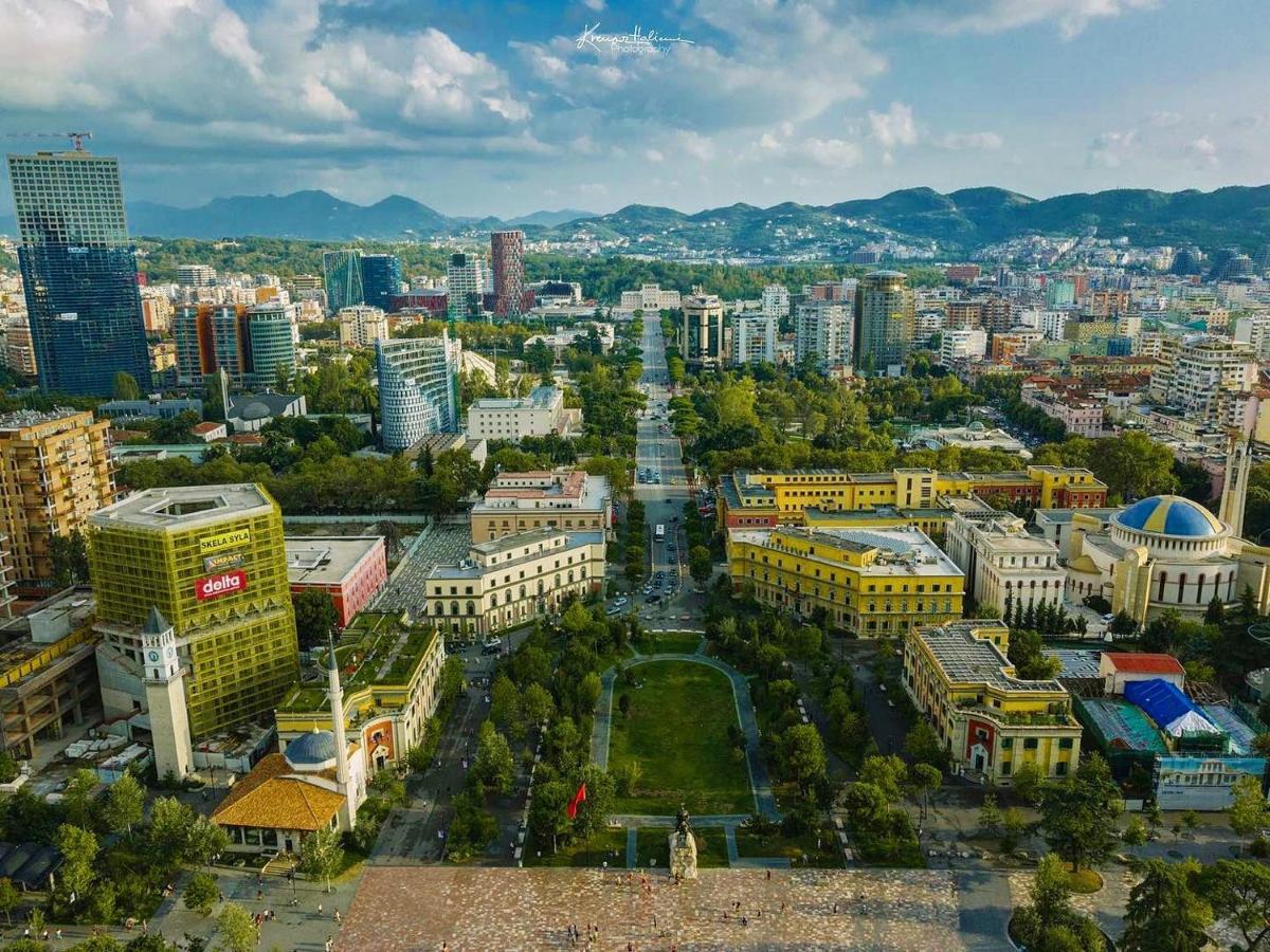 Johana Blloku Apartment In Amazing Location! 地拉那 外观 照片